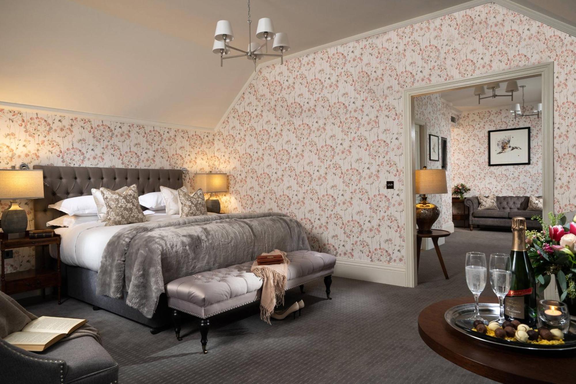 Mount Juliet Estate, Autograph Collection Hotell Thomastown  Exteriör bild A bedroom at The Old Vic